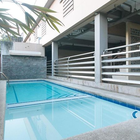 Reddoorz At Grand Apartelle Hernan Cortes Cebu Zewnętrze zdjęcie