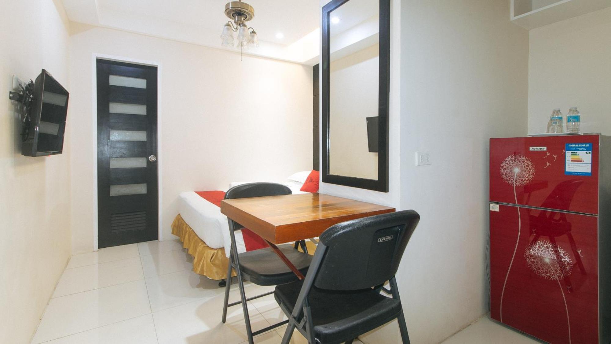 Reddoorz At Grand Apartelle Hernan Cortes Cebu Zewnętrze zdjęcie
